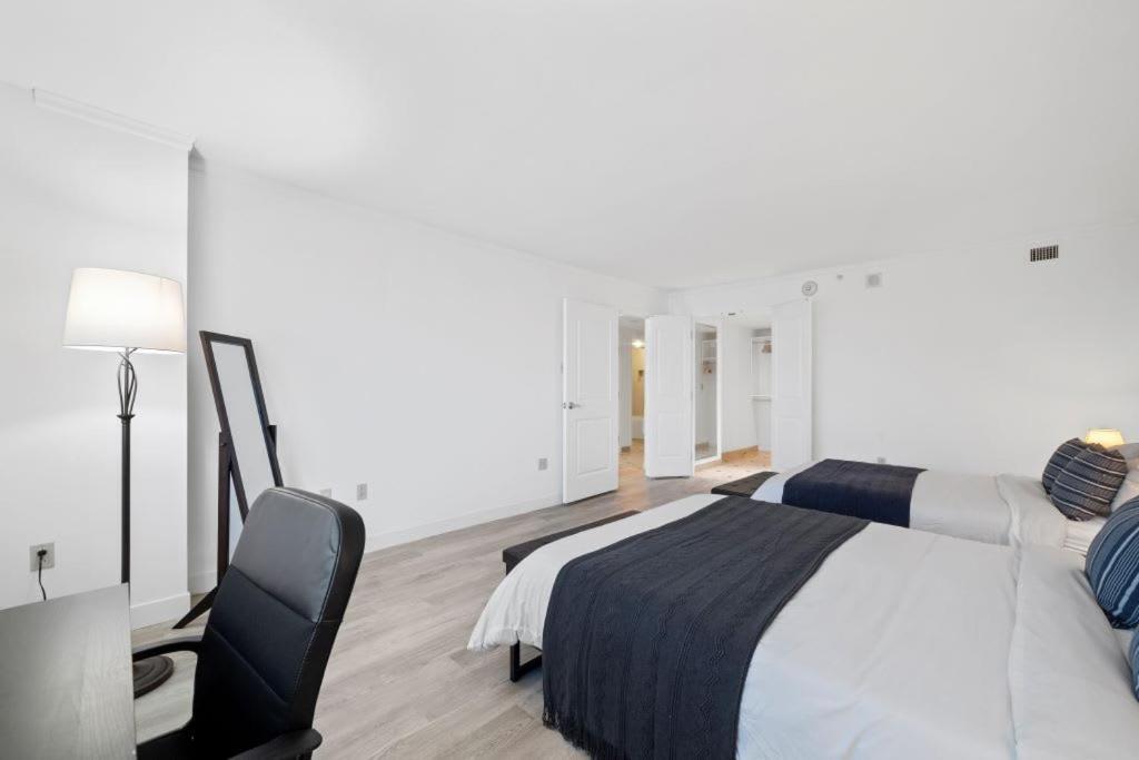 2Br 3Ba Beachfront Rental In Town Cozysuites Atlantic City Buitenkant foto