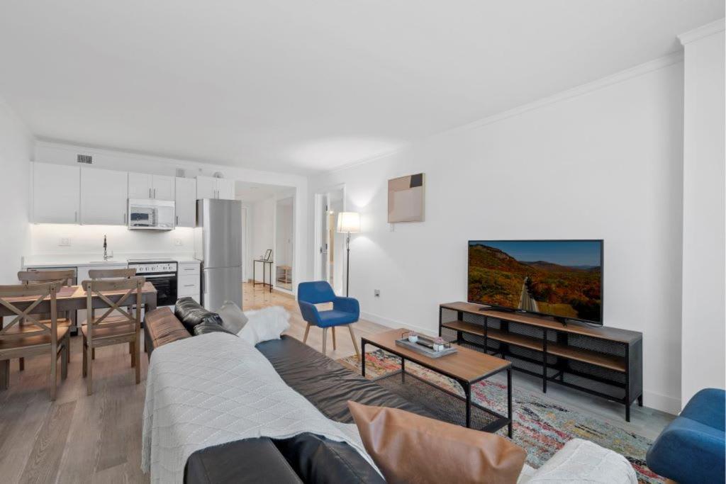 2Br 3Ba Beachfront Rental In Town Cozysuites Atlantic City Buitenkant foto