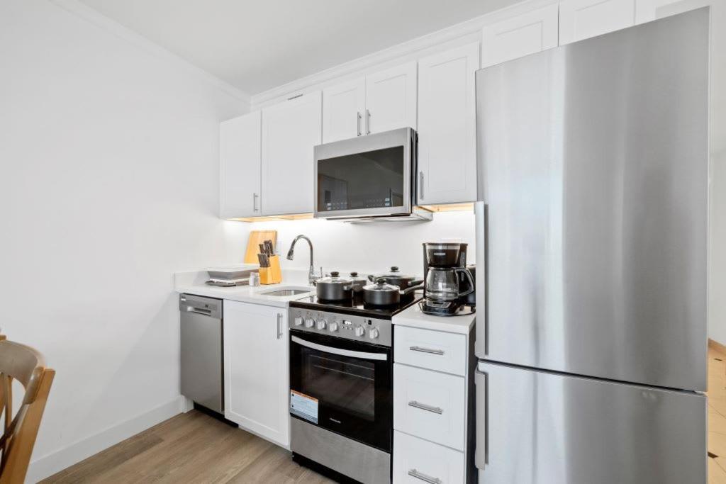 2Br 3Ba Beachfront Rental In Town Cozysuites Atlantic City Buitenkant foto