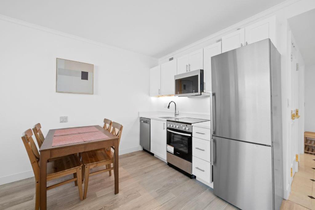 2Br 3Ba Beachfront Rental In Town Cozysuites Atlantic City Buitenkant foto
