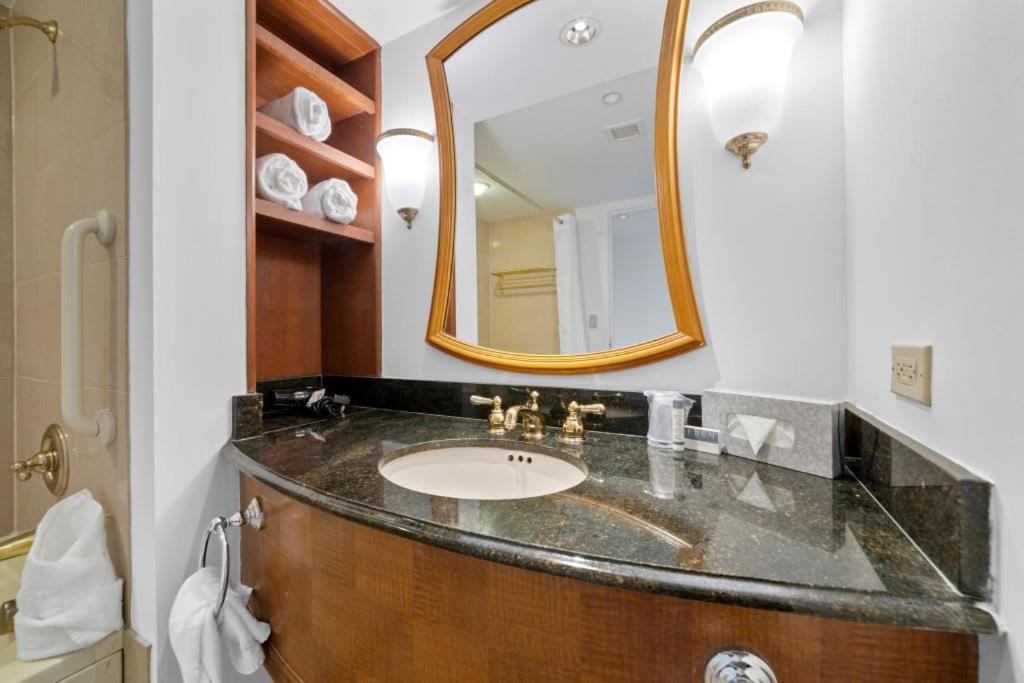 2Br 3Ba Beachfront Rental In Town Cozysuites Atlantic City Buitenkant foto
